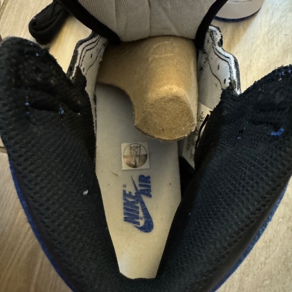 2017 AIR JORDAN 1 RETRO HIGH OG ROYAL SZE 4Y - Picture 5 of 6